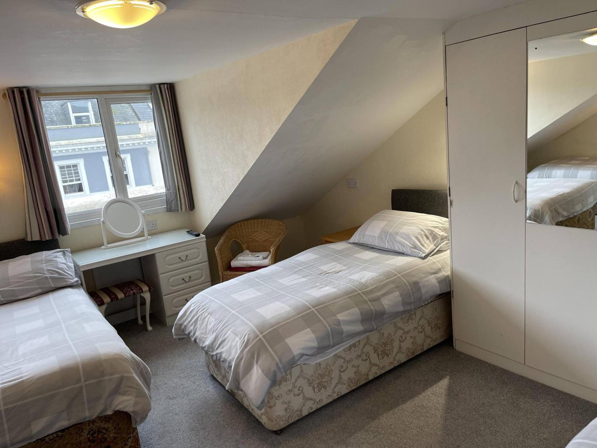 Lamplighter Guesthouse Plymouth Oda fotoğraf